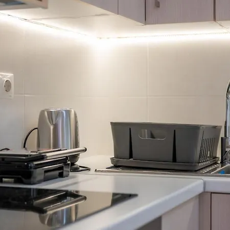 Apartment Thalia's By Sh *