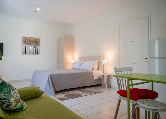 Thalia's By Sh * Náuplia